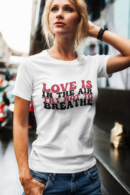 Love is in the Air Ladies' Boyfriend T-Shirt